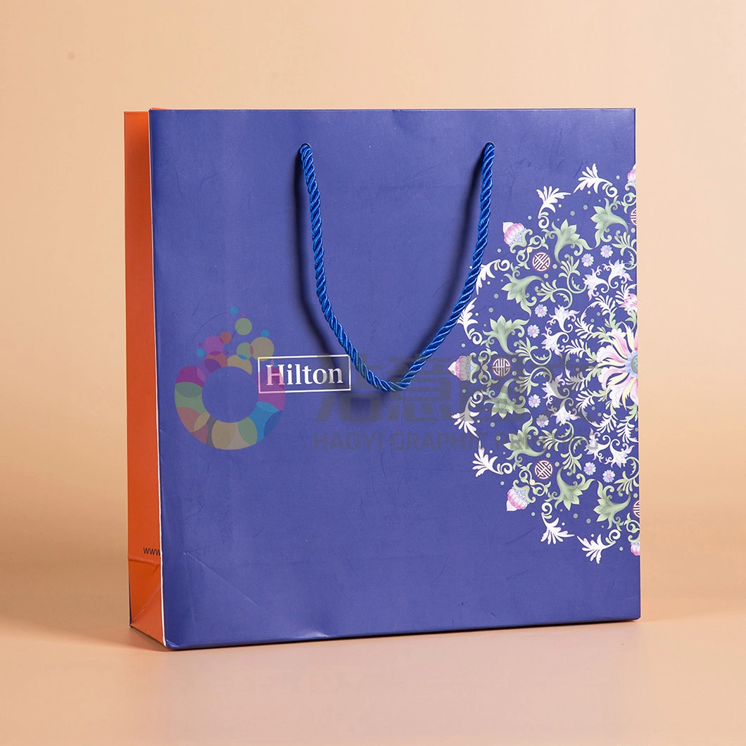 China Wholesale Custom Fashion Packaging &amp; Printing Environmental Friendly Packing Bags Tote Kraft Shopping Gift Paper Bag for Clothes Apparel Shoe